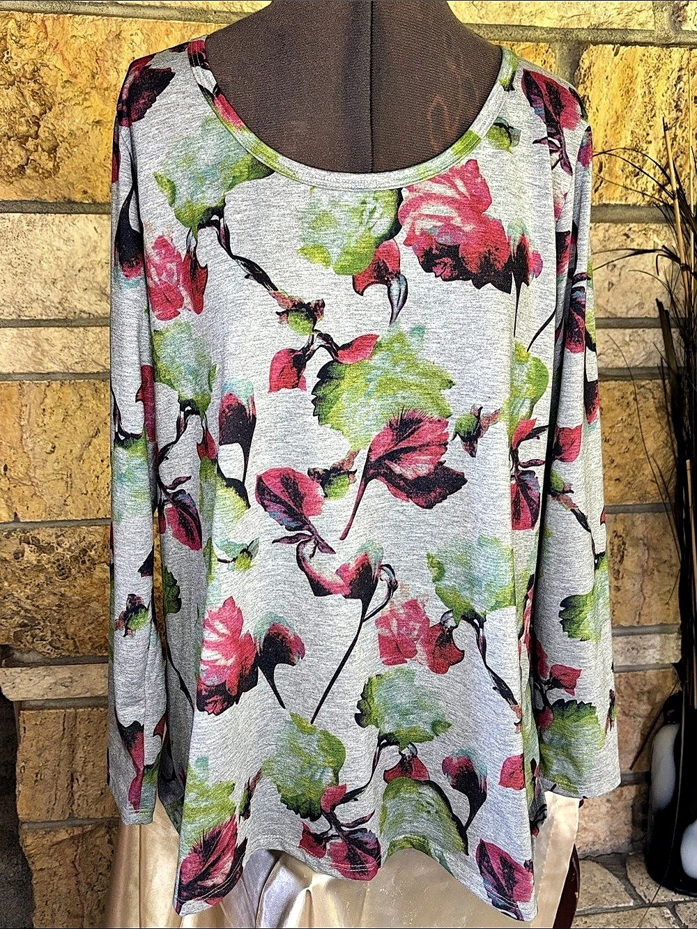 LuLaRoe Floral Long Sleeve Tunic Gray Pink XL Like New